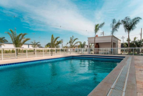 Apt completo-Ar-TV-Portaria 24h-Piscina-Praia